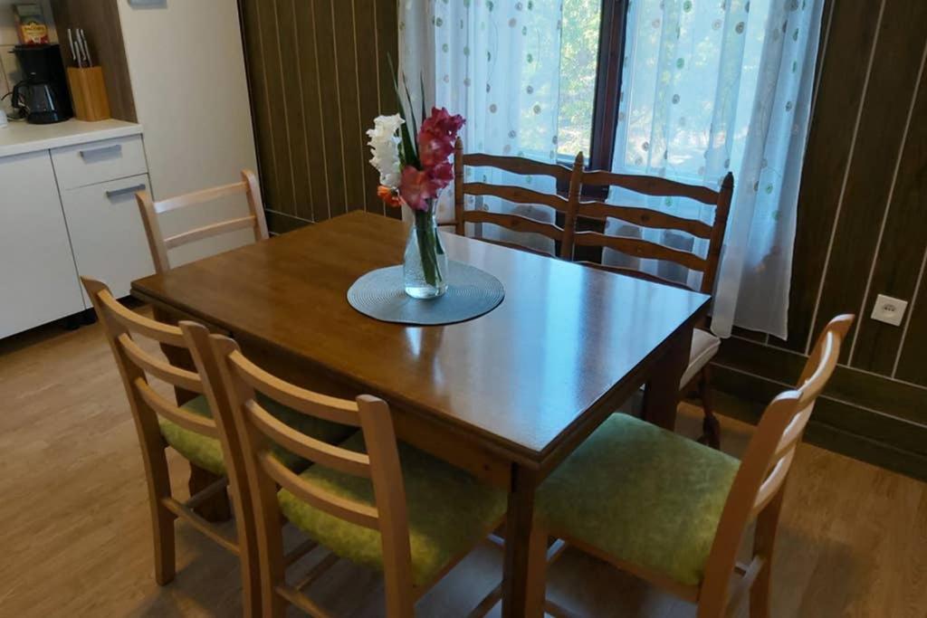 Apartment Brandel * Croatia * Brac * Selca * Puntinak Exteriör bild
