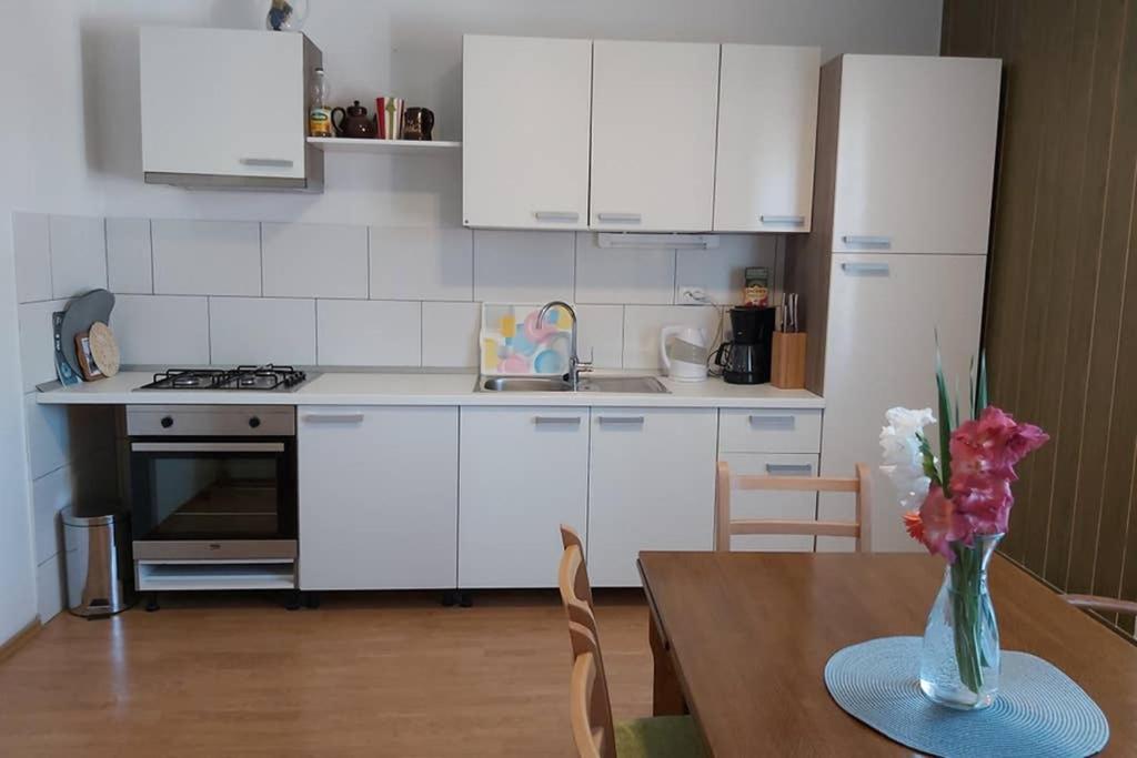 Apartment Brandel * Croatia * Brac * Selca * Puntinak Exteriör bild